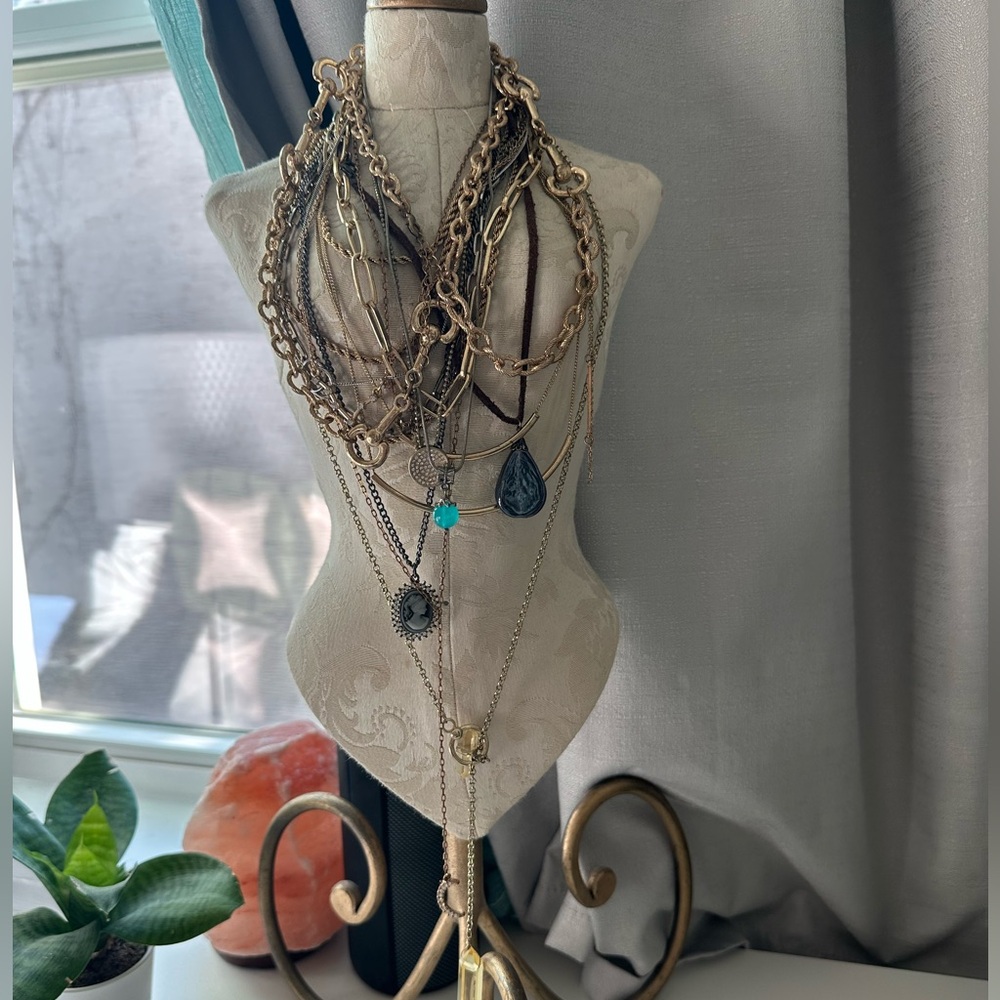 Mystery jewlery jar/bundle